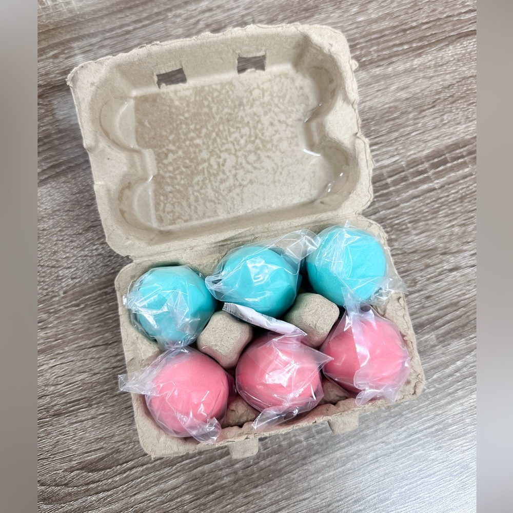 Beauty Bakerie Makeup Sponge Set - never used